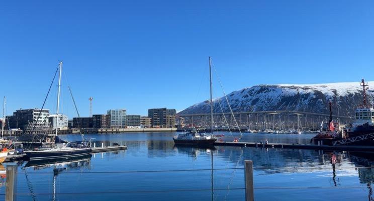 Aurora Tromso Apartment Luaran gambar